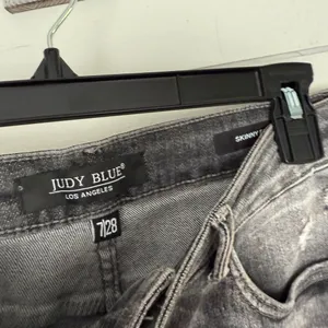 Judy Blue Women’s 7/28 Black Wash Skinny Fit Jeans thumbnail 2
