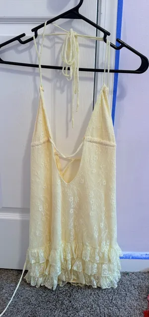 Edikted Dress Mini Cut-Out Yellow thumbnail 1