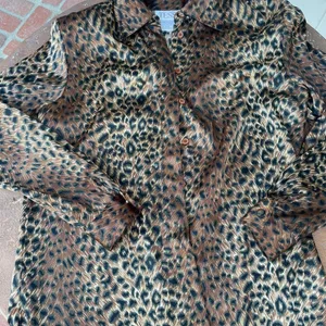 ZARA Vintage TEAS Brown and black leopard print button down blouse size medium / has shoulder pads thumbnail 4