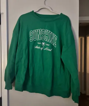 Old Navy Matching Sweatshirt Shorts Set medium  thumbnail 1