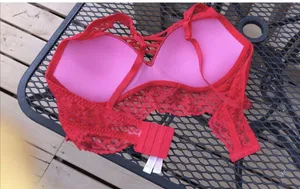 Victoria's Secret Red Bra M thumbnail 3