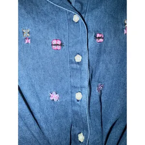 Wrangler Women Vintage Sleeveless Denim Butterfly Embroidered Tie Front Top‎ L thumbnail 3