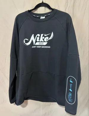 Nike crewneck thumbnail 1