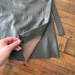 WILFRED FREE Faux Leather Mini Wrap‎ Skirt thumbnail 3