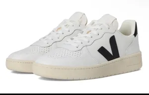 Women’s V-10 VEJA Sneakers thumbnail 4
