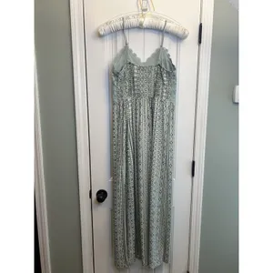 No Boundaries Juniors L (11-13) Green Geometric Lace V-Neck Strappy Maxi Dress thumbnail 3