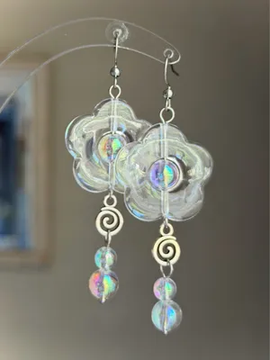 Handmade flower & swirl dangle funky cute earrings 💐🌀🩵 thumbnail 2