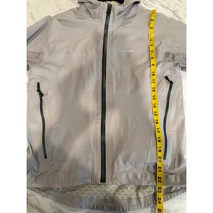 Patagonia Women’s Hooded‎ Windbreaker Jacket Gray Full Zip Pockets Size S thumbnail 7