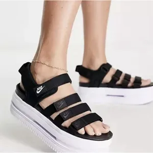 Nike Icon Classic Sandals Slides Shoes DH0224-001 Black / White Women's Size 10 thumbnail 1