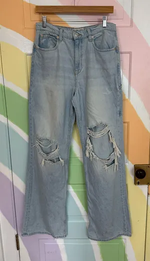 We The Free Tinsley Baggy High Rise Straight Distressed Jeans Sz 28 🧡🍄 thumbnail 1