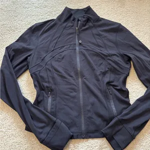 Lululemon Cropped Define Jacket thumbnail 1