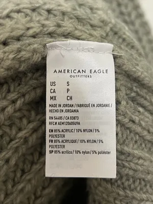 American Eagle Chunky Oversized V-Neck Sweater Size Small Sage Olive Green thumbnail 5