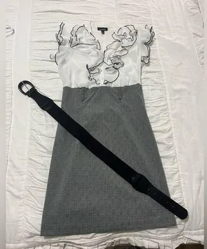 A. Byer black and white dress with belt. Size 7. thumbnail 1