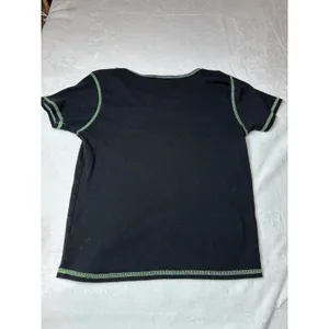 Brandy Melville Black V-Neck Tee Lime Green Contrast Stitch MD034E-Z166 Slim Fit thumbnail 2