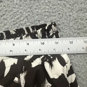 Lululemon Hotty Hot High Rise Shorts 4" Monarch Bloom Athletic Gym‎ Women's 4 thumbnail 7
