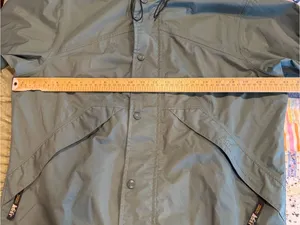 REI Elements Unisex XS Sage Green Hooded Rain Jacket Hiking Gorpcore utility thumbnail 6