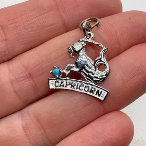 Vintage‎ Sterling Silver Capricorn Zodiac Charm Turquoise Bead Sea Goat 1.72g thumbnail 4