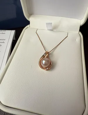 Na Hoku Rose Gold Pearl Pendant Necklace pre used thumbnail 4