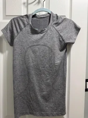 Lululemon Swiftly Tech Short Sleeve thumbnail 3