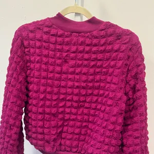 Jolie & Joy Popcorn Texture Cropped Bomber Jacket Magenta Pink Zip Up Medium thumbnail 6