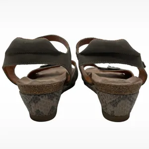 Taos “Traveler” Taupe Leather Wedge Sandals Hook & Loop Closure Women’s 8-8.5 thumbnail 5