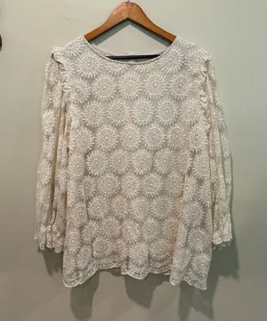 Boho cream colored top (XL) White thumbnail 1