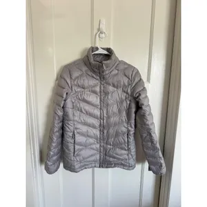 The North Face women's silver gray puffer size medium thumbnail 12