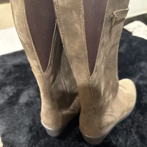 Eddie Bauer Women's Wedge Boots In Dark Olive Green SZ 8.5 thumbnail 7