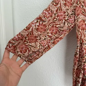 O’Neill pink and brown tropical floral peplum button blouse 3/4 sleeve size M thumbnail 3