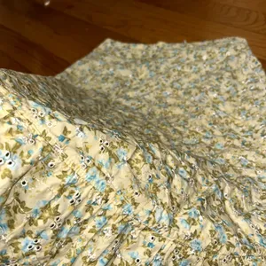 Mary Kate and Ashley Vintage Paisley Floral Skirt Size Yellow Blue Eyelet Y2k thumbnail 4