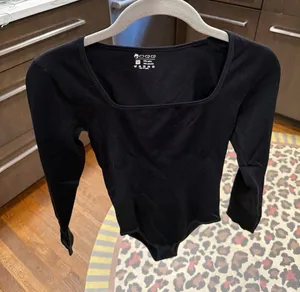 OQQ Black Long sleeve square neck Bodysuit womens size M‎ slimming thumbnail 1