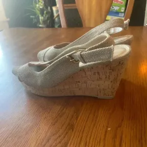 Maurices Cork Wedge Heels Sz 10 Danielle Slingback‎ Open Toe Cute! EUC! Bin A thumbnail 4