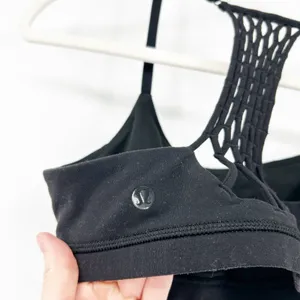 Lululemon Womens Athleisure True Self Macrame Strappy Sports Bra II Size 8 Black thumbnail 5