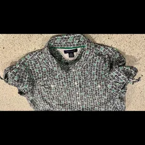 Tommy Hilfiger Floral Short Sleeve Button Down Short Sleeve Blouse Size Medium thumbnail 6