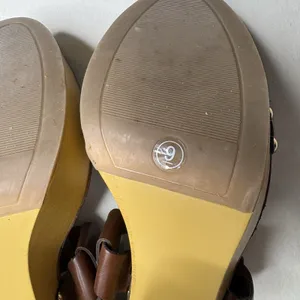 Mossimo Supply Co Strappy Block Heels Brown Shoes Open Toe Size 9 Womens thumbnail 6