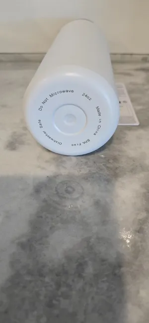 Alo Yoga White Water Bottle thumbnail 5