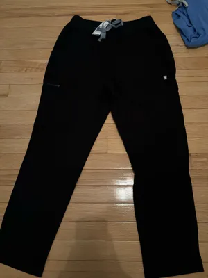 FIGS Scrub Pants thumbnail 1