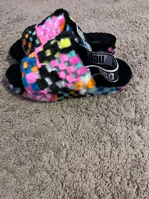 UGG Slippers Women’s  thumbnail 2