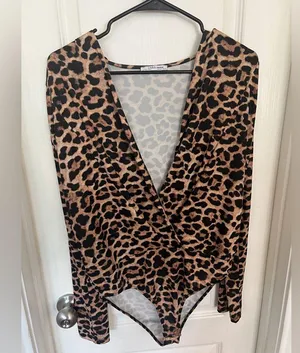 Zara Leopard Print Bodysuit thumbnail 1