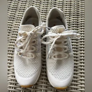 Olukai‎ Wailuku Athletic Sneakers 7 athleisure running outdoors hiking travel thumbnail 8