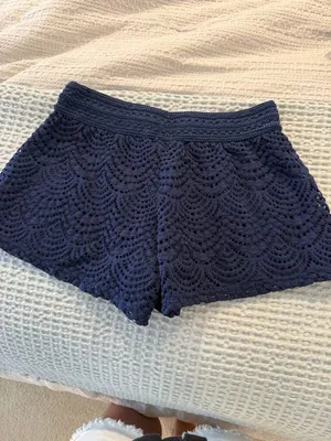 Lilly Pulitzer Claudette Scalloped Shell Lace Shorts True Navy XS thumbnail 2