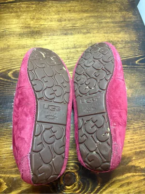 Ugg Ansley burgundy crystal diamond loafers size 8 thumbnail 10