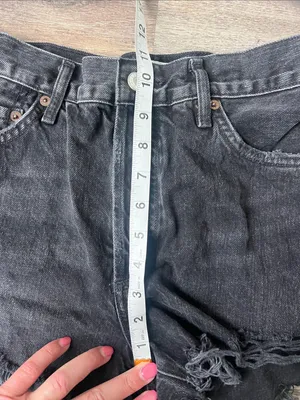 AGOLDE Black Distressed High-Rise Denim Shorts ♟️ thumbnail 6