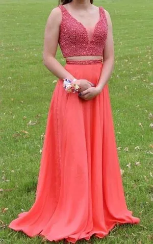 Sherri Hill Prom Dress thumbnail 1