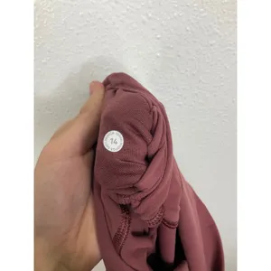 Lululemon‎ Lunar New Year Align High-Rise Pant 25" Smoky Red Size 14 thumbnail 7