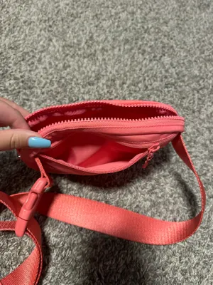 Sakura Pink Lululemon Belt Bag Everywhere 1L thumbnail 5