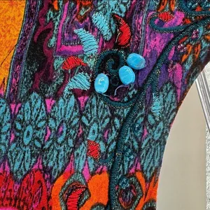 Chico's Colorful Paisley Women's Blouse beaded M/8 v-neck boho casual sequin thumbnail 4