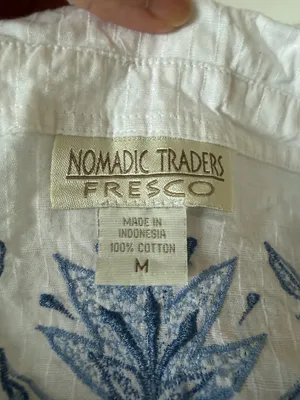 Nomadic Traders Fresco 100% Cotton Embroidered Floral White/Blue Button Down Shirt Sz M cottage Western coastal boho thumbnail 4
