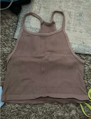 Cropped Tank Amazon Workout thumbnail 1