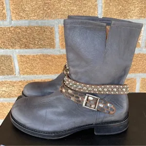 HTC Hollywood Trading Company studded leather biker boots size 39/8.5 thumbnail 7